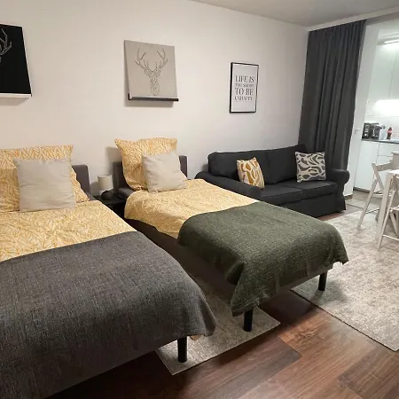 Messeapartment Woehrder Apartamento